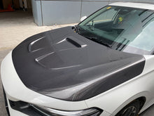 Load image into Gallery viewer, D1 Style Carbon Fiber Vented Hood 2022+ Honda Civic 11th Gen